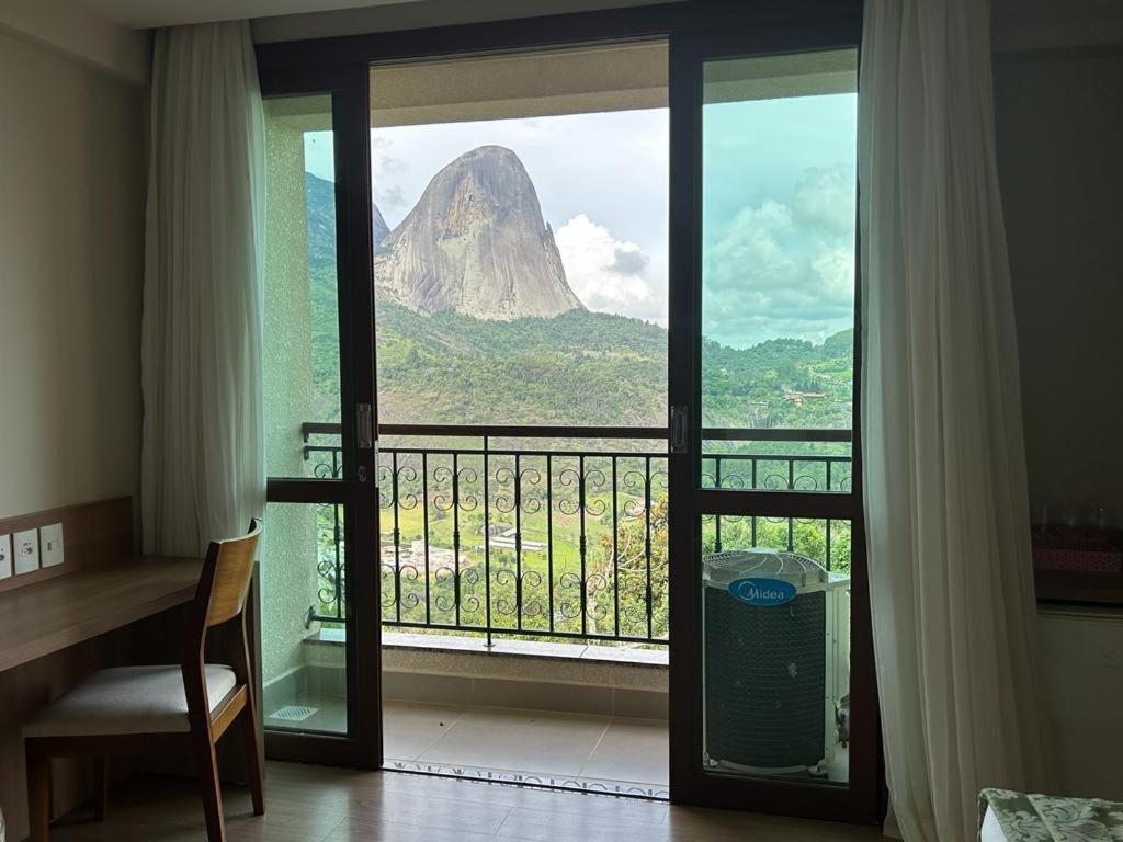 Suite Vista Azul - Frente Para Pedra Azul Công viên tiểu bang Pedra Azul Ngoại thất bức ảnh