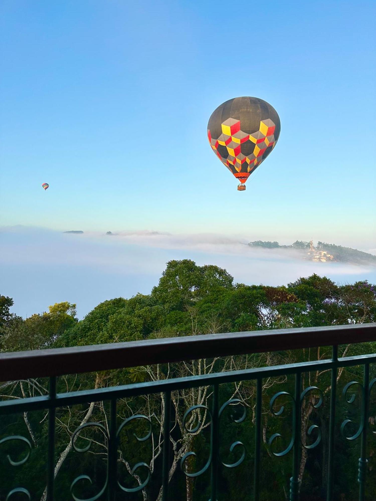 Suite Vista Azul - Frente Para Pedra Azul Công viên tiểu bang Pedra Azul Ngoại thất bức ảnh