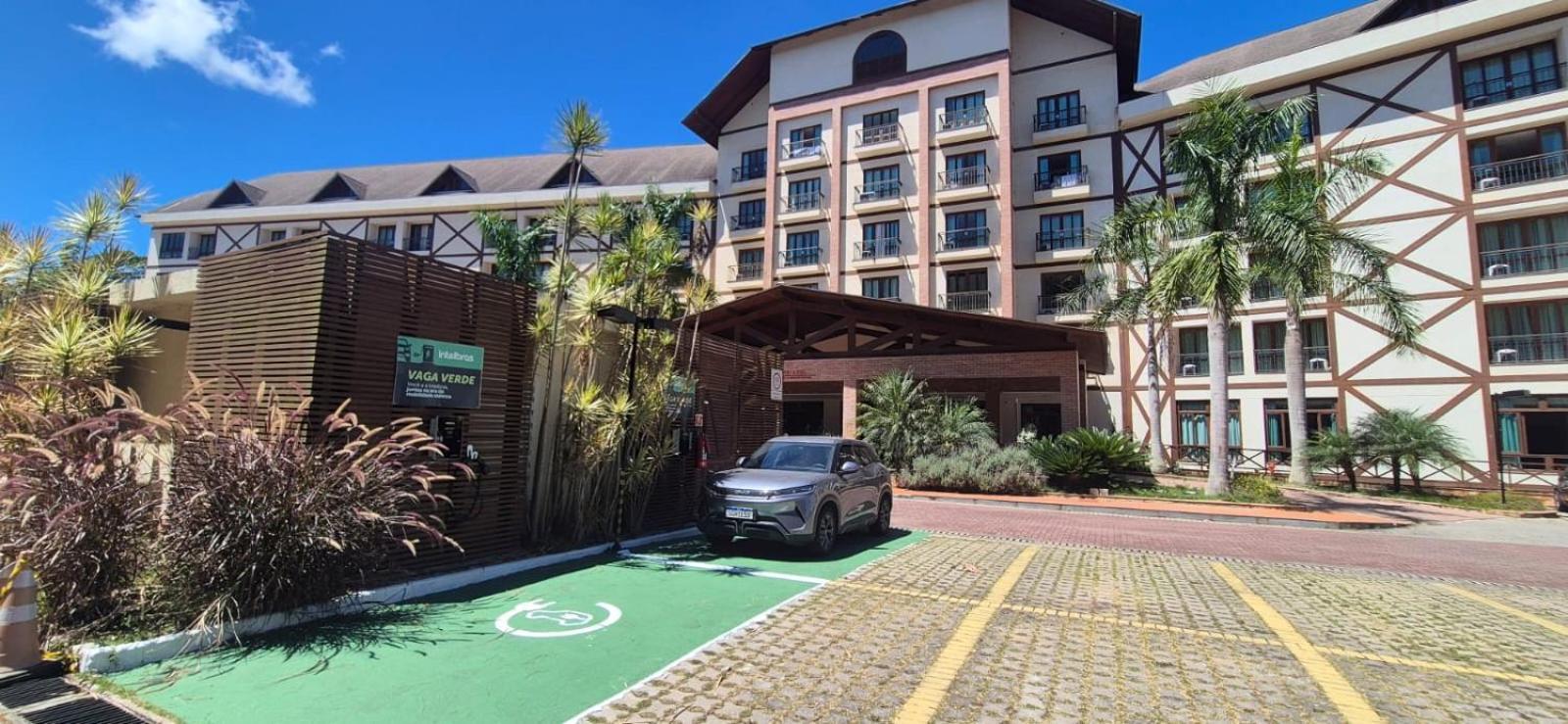 Suite Vista Azul - Frente Para Pedra Azul Công viên tiểu bang Pedra Azul Ngoại thất bức ảnh